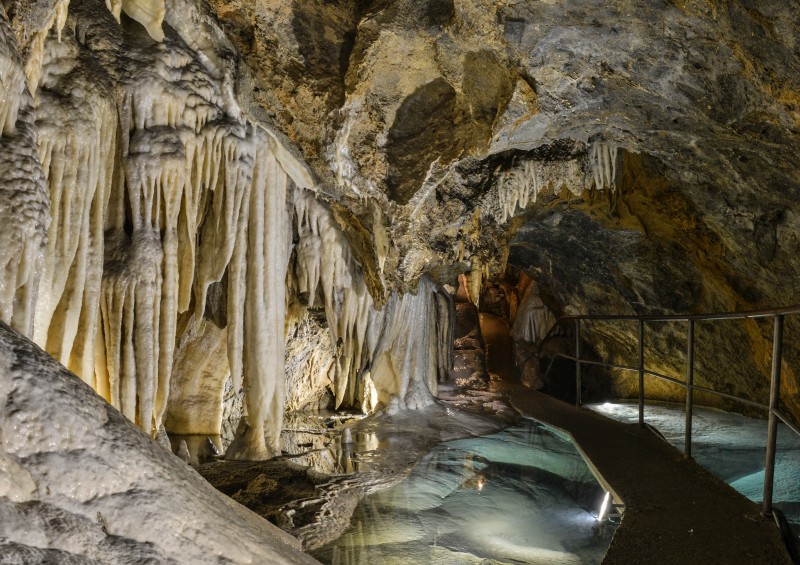 Grotta del Vento - Lago dei Cristalli